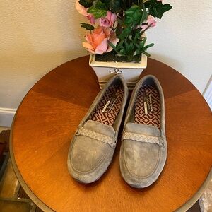 Skechers Women's Taupe Loafers